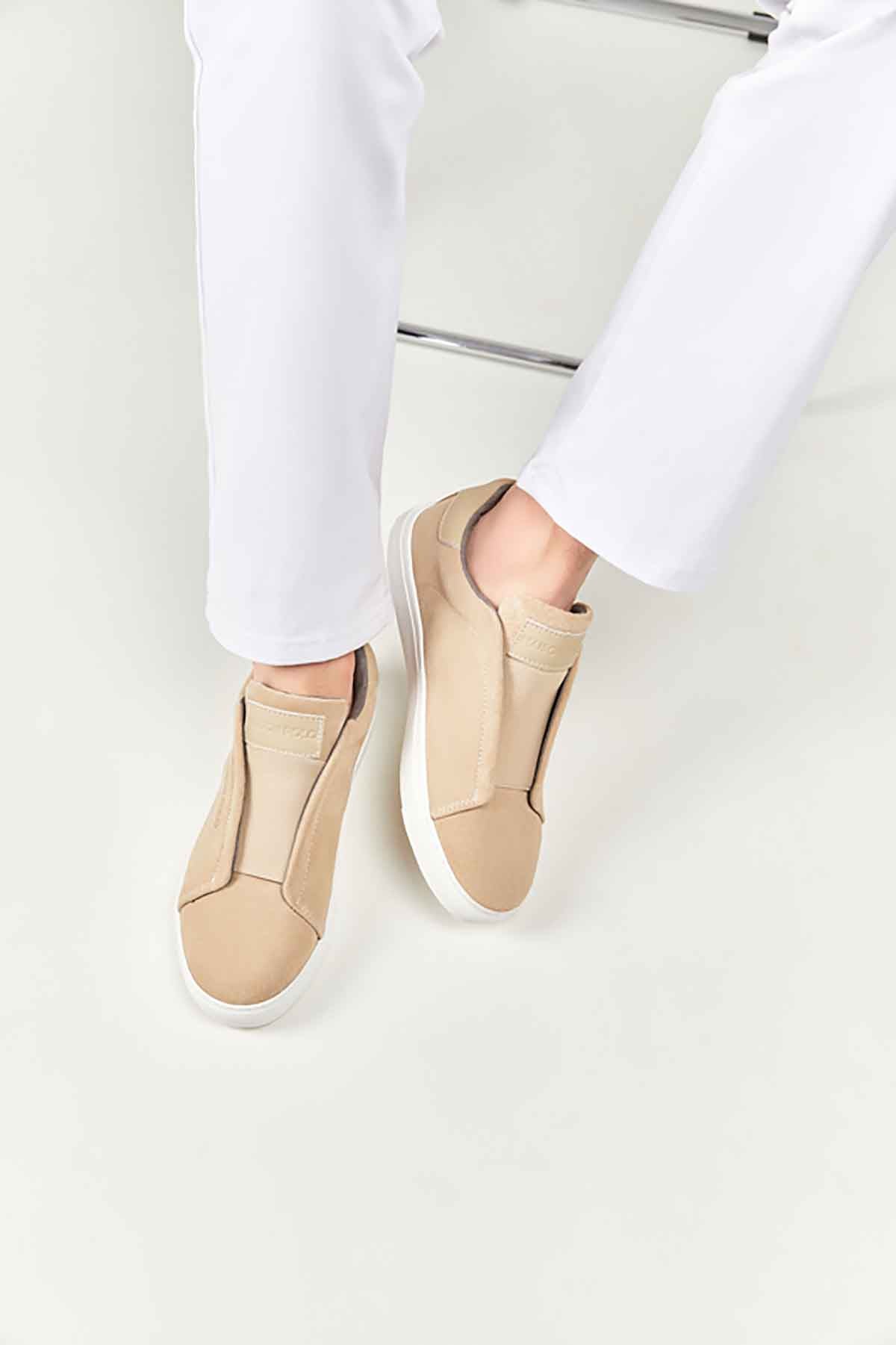 Beige Maison Polo Sneaker